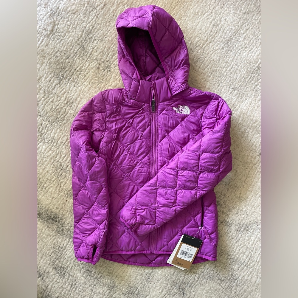 NWT Girls’ North Face Thermoball Hooded Jacket